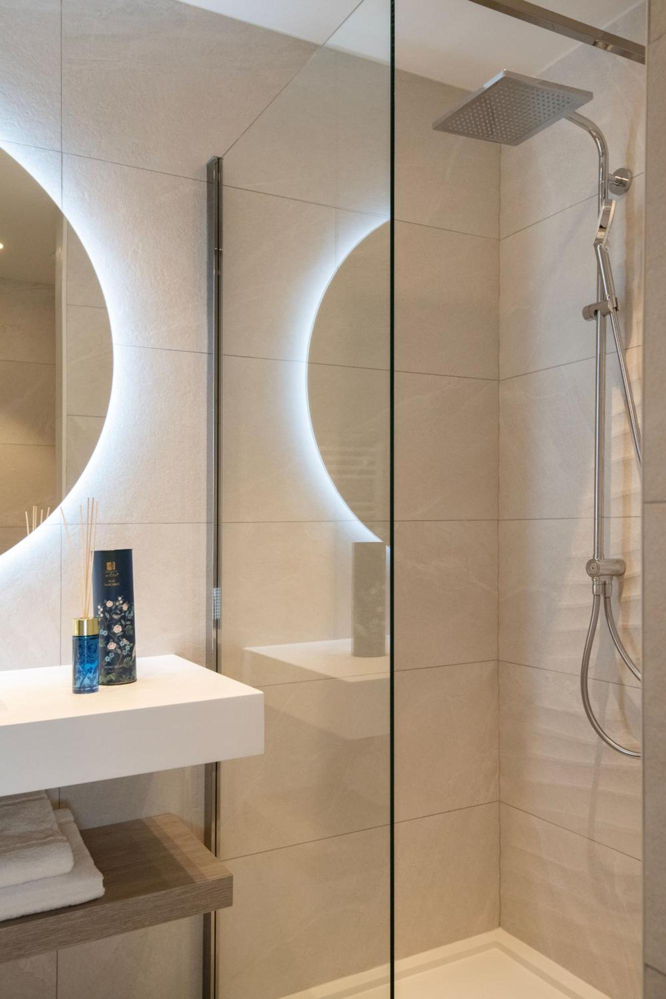 Hoteliere Chambord Au Coeur De - Entierement Renovee 3*