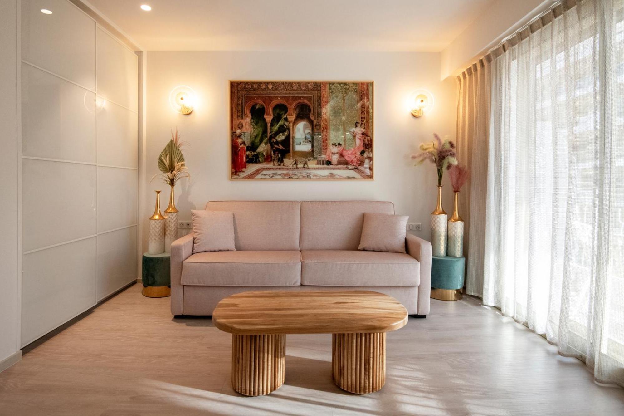 Appart hôtel Hoteliere Chambord Au Coeur De - Entierement Renovee